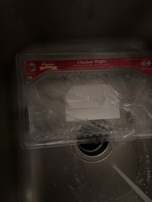 Chicken Thighs Boneless Skinless %100 Air Chilled