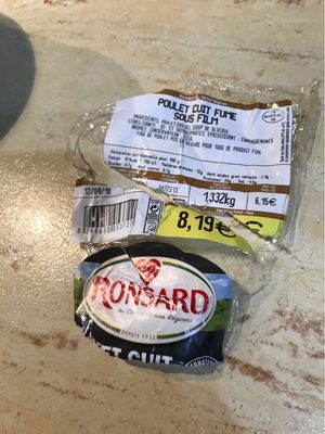 Poulet Cuit Fumé Sous Film