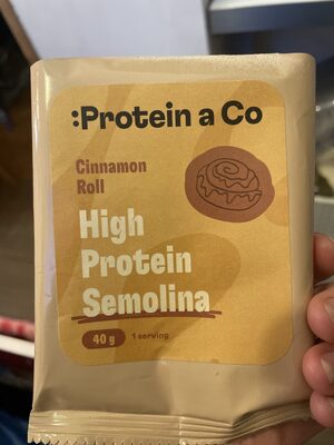 Protein Samolina Cinnamon Roll