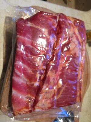 Poitrine De Porc Fume Au Bois De Hetre