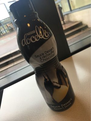 Sauce Dessert Chocolat À Réchauffernestlé Docello Bouteille De 1 Kg