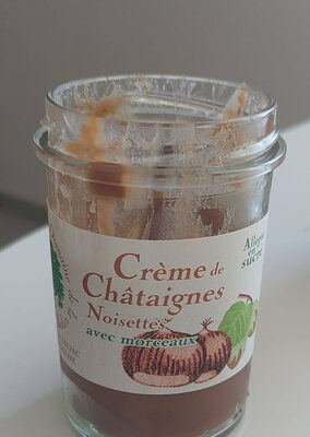 Crème De Châtaigne Avec Morceaux Aux Noisettes
