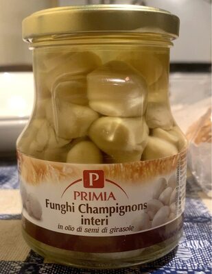 Funghi Champignons Interi