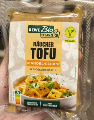 Räuchertofu Mandel-sesam