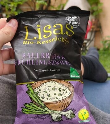 Lisas Bio-kesselchips (sauerrahm & Frühlingszwiebel)