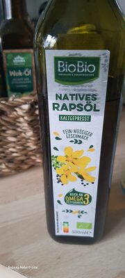 Rapsöl Nativ Kaltgepresst . Bio Bio
