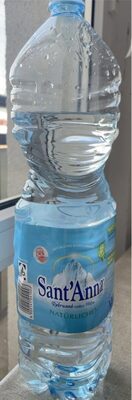 Natürliches Mineralwasser
