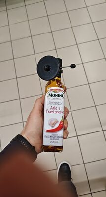 Olio Aromatizzato - Aglio E Peperoncino
